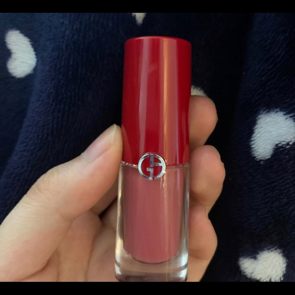 Giorgio Armani Lip Magnet Liquid Lipstick Fusion